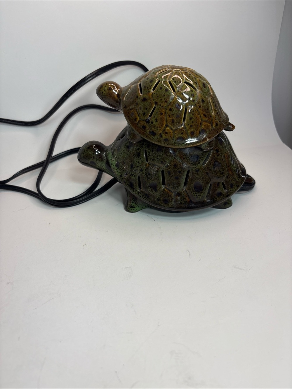 PartyLite Double Turtle ScentGlow Wax Melt Warmer Electric Sea Turtle